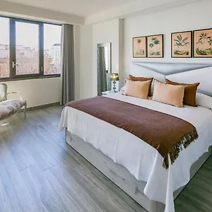 Gran Capitan Uno Appartement